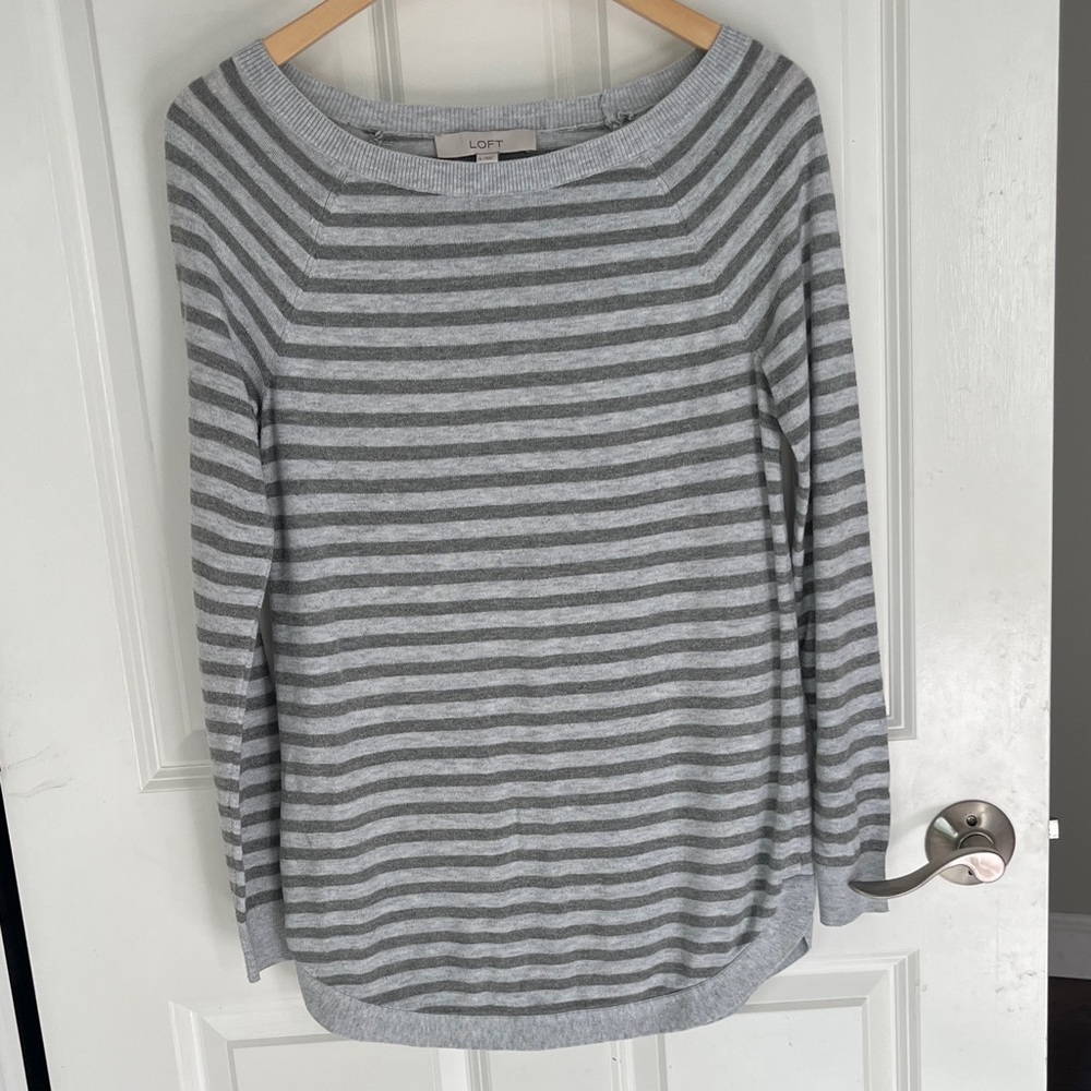 LOFT Gray Striped Lightweight Long Sweater Sz small